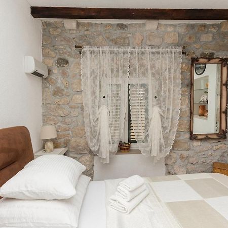 Heritage Palace Listun Makarska Exterior foto
