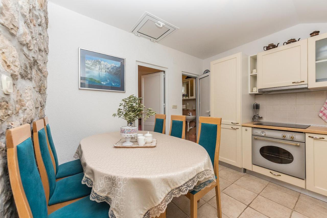 Heritage Palace Listun Makarska Exterior foto