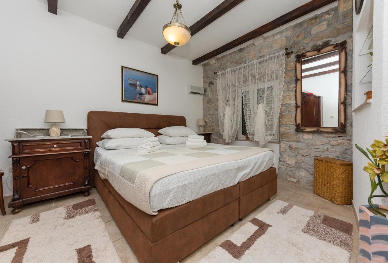 Heritage Palace Listun Makarska Exterior foto