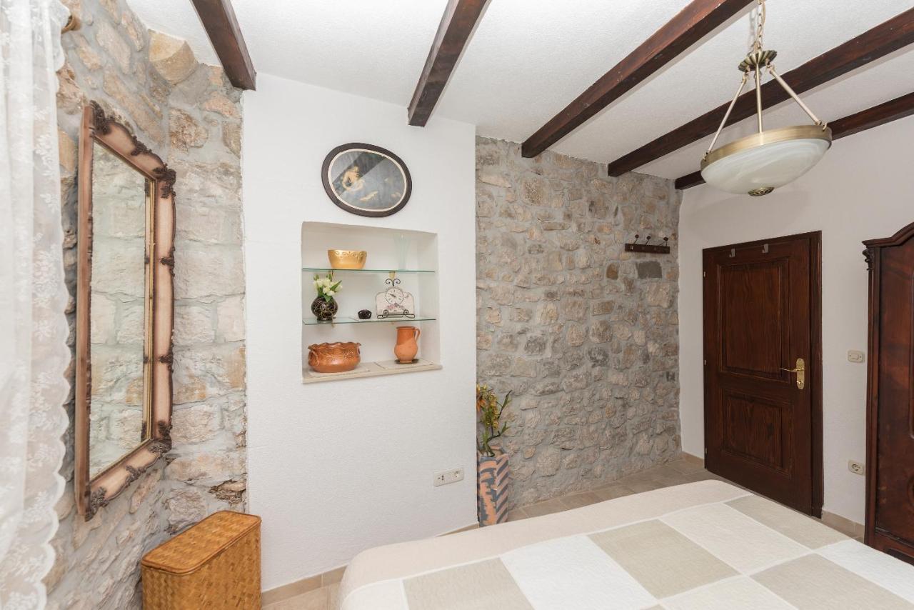 Heritage Palace Listun Makarska Exterior foto